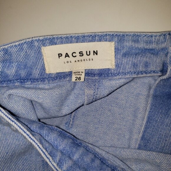 PacSun Scalloped Denim Mini Skirt Women’s Size 26 Light Wash Blue Denim Back Zip - Picture 3 of 14